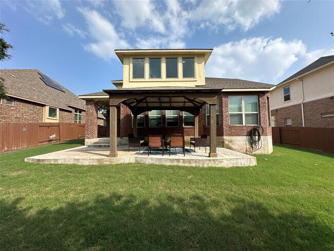 Building Photo - 4213 Valley Oaks Dr