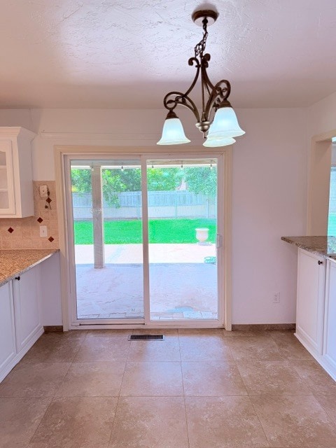 Building Photo - 12301 Arrowhead Ter