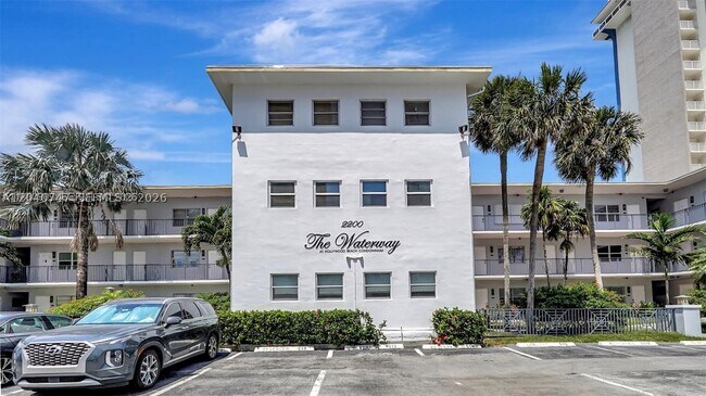 Building Photo - 2200 S Ocean Dr