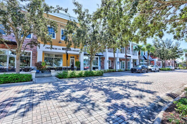 Building Photo - 12249 SW Sand Dollar Wy