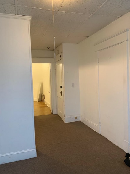 Building Photo - 204 Washington Ave