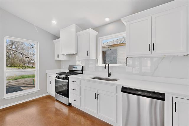 Building Photo - 1471 W Kaufman St