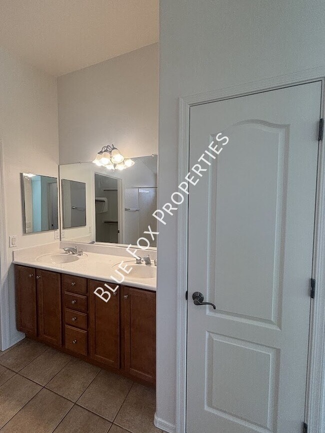 Building Photo - 4068 E Stony Meadow Dr