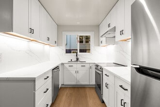 Building Photo - 509 Leibrandt Ave