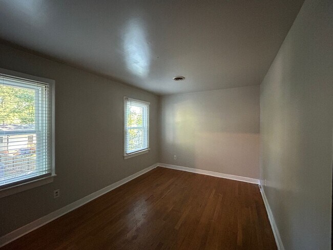 Building Photo - 10012 Copperwood Ct