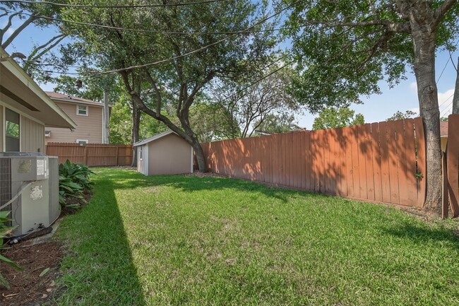 Building Photo - 4038 Cheena Dr