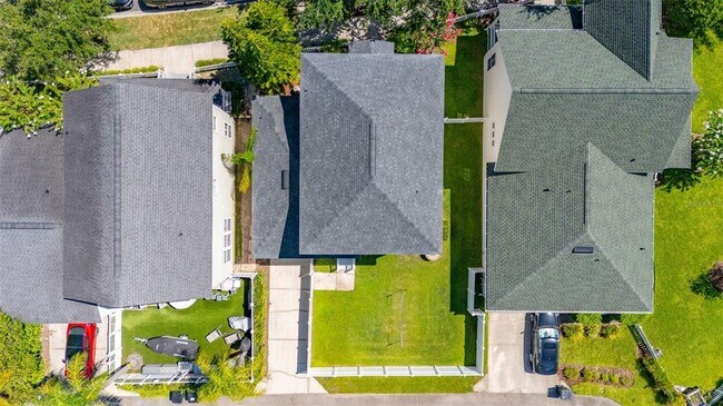 Building Photo - 212 Ficus St