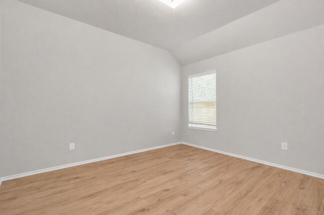 Building Photo - 3426 Hughes Mdw Wy