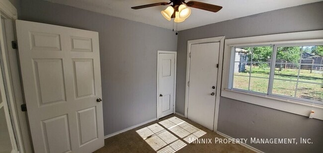 Building Photo - 2118 22nd St