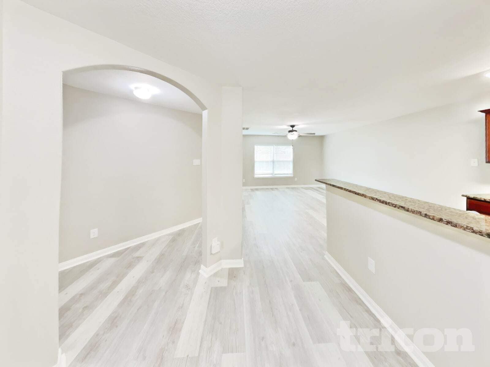 Building Photo - 32608 Decker Creek Dr