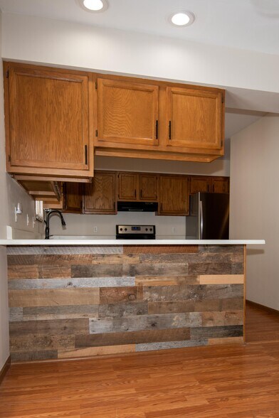 Building Photo - 116 Pierre Pl