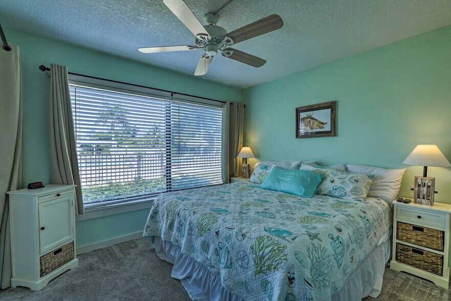 Building Photo - 6372 Palma Del Mar Blvd S