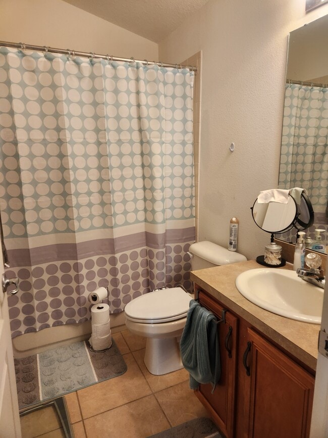 Building Photo - 15902 Cedar Elm Terrace