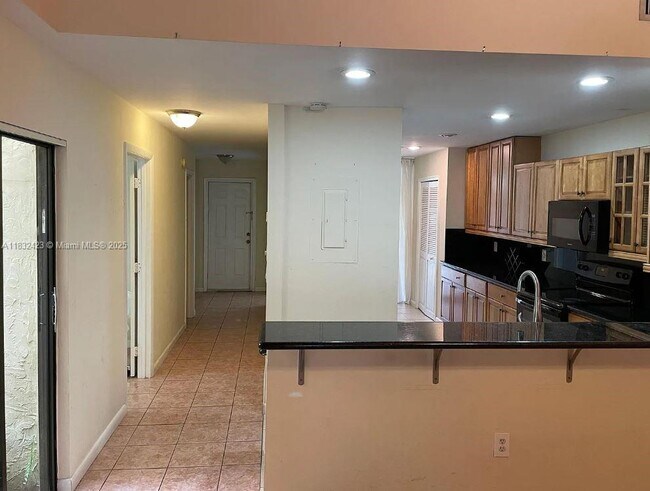 3325 Oak Dr 3325 Oak Dr Hollywood - 3325 Oak Dr Hollywood Fl Building Photo 