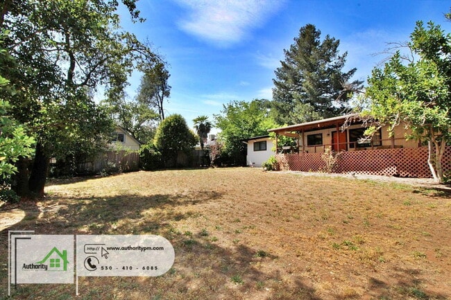 Building Photo - 4548 Pensacola St