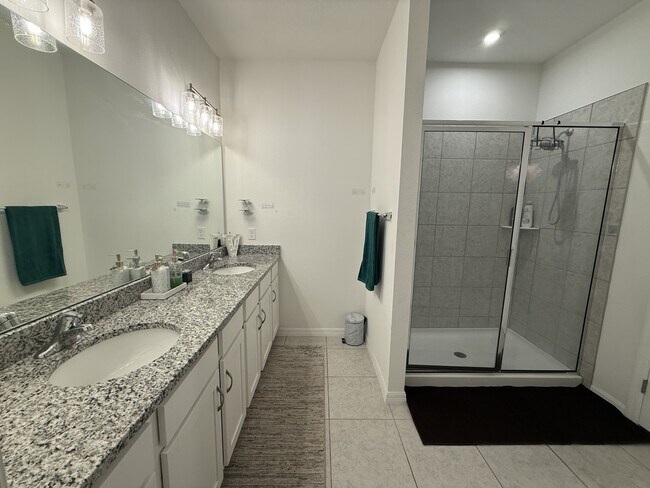 Building Photo - 3182 Amaranth St