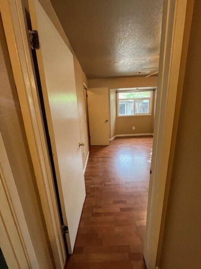 Building Photo - Coming Soon!