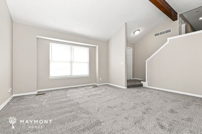 Building Photo - 10738 Stark Ave