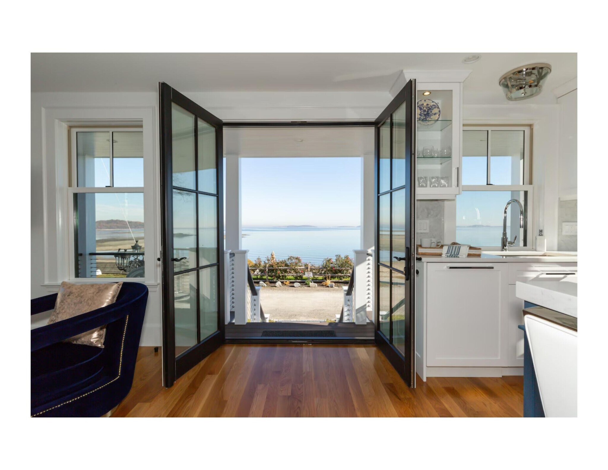 Building Photo - 153 Bayside Rd