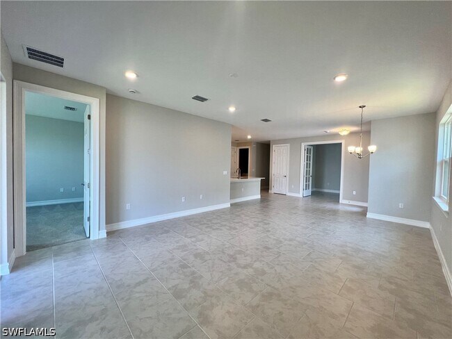 Building Photo - 842 Enbrook Lp