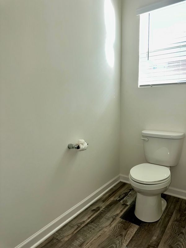 Building Photo - 248 Mills Ave