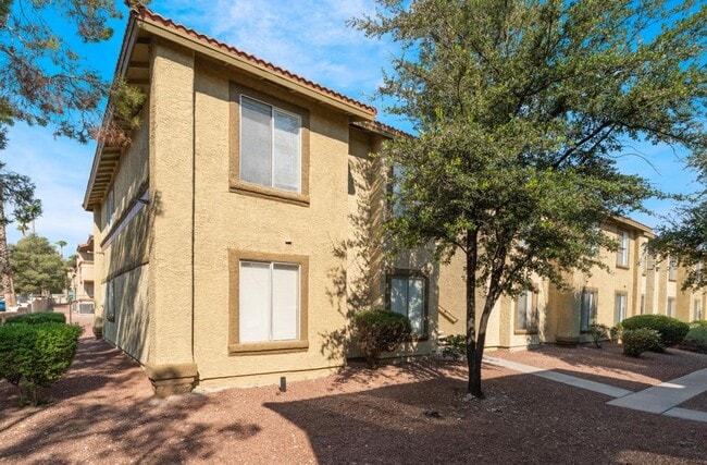 Building Photo - This beautifully renovated 2-bedroom, 2-bath condo is ready for immediate move-in!