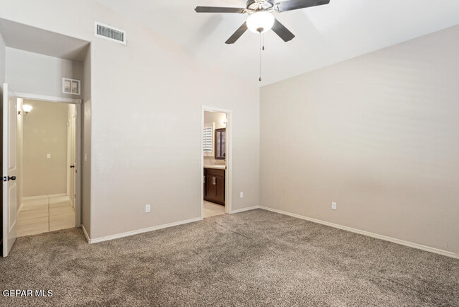Building Photo - 14729 Oldenberg Ct