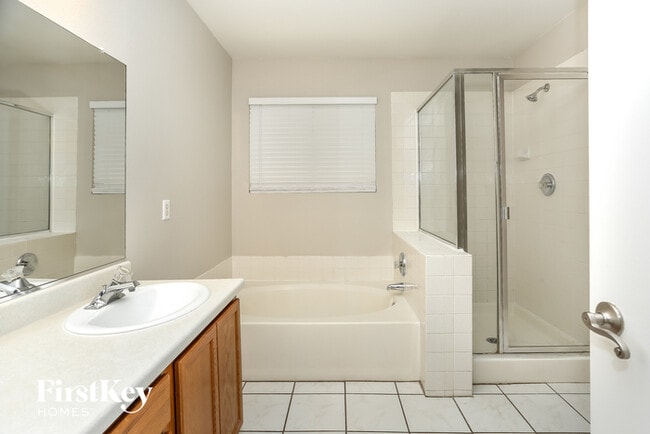 Building Photo - 7725 Donald Nelson Ave