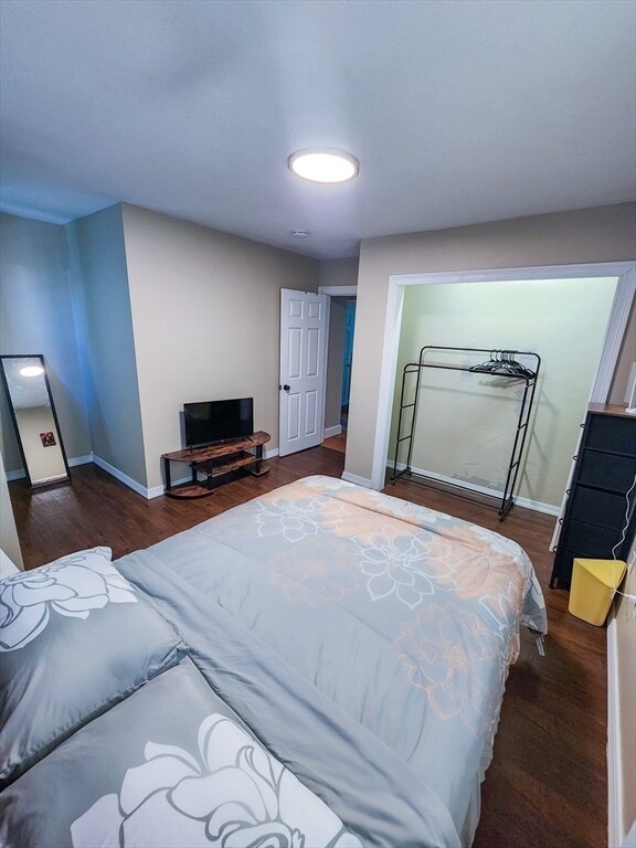 Building Photo - 26 A Batchelder St