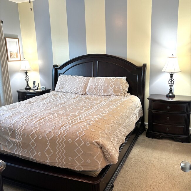 Building Photo - 6253 Catalina Dr