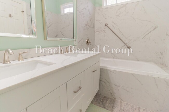 Building Photo - 4346 Windy Heights Dr