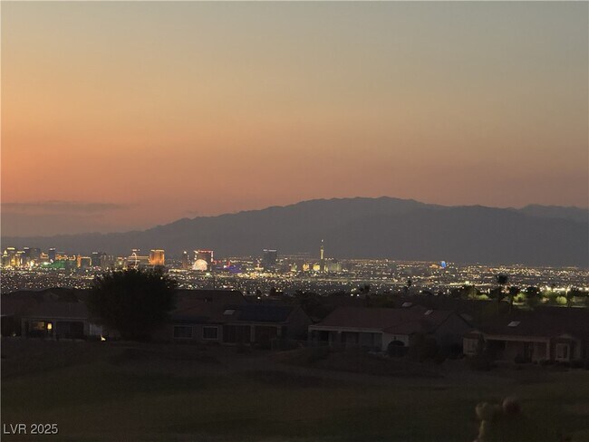 Building Photo - 2626 Portsmouth Creek Ave