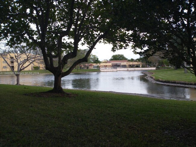Primary Photo - 5860 NW 64th Ave