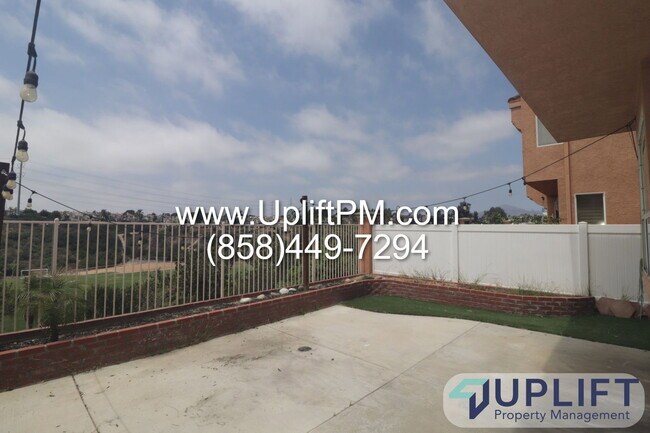 Building Photo - 1337 Serena Cir