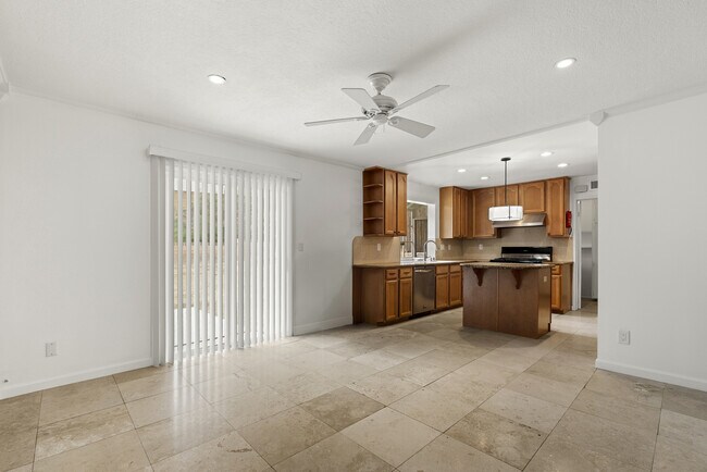 Building Photo - 8309 Denise Ln