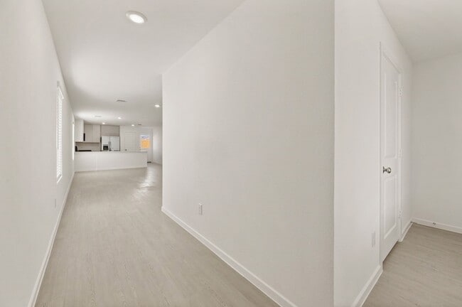 Building Photo - 1340 Blazin Bronco Trl