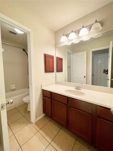 Building Photo - 8441 Little Fawn Ln