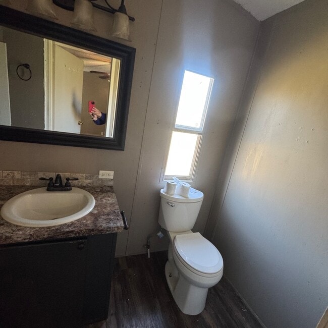 Building Photo - 2021 N Battlebell Rd