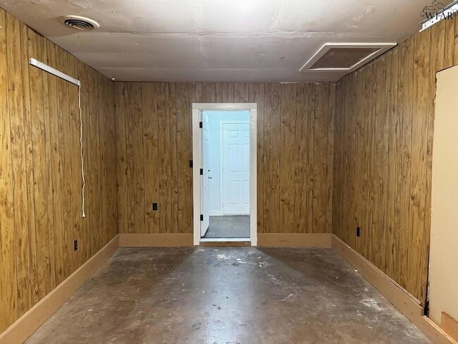 Building Photo - 4610 N Eden Hills Cir