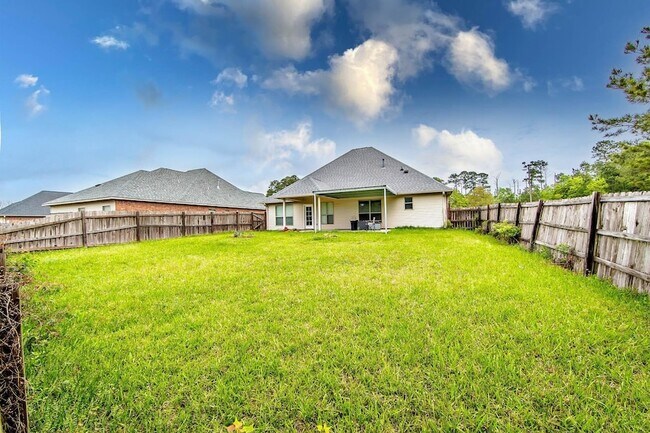 Building Photo - 26286 Poplar Glen Dr