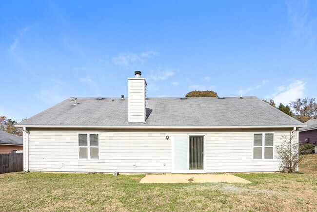 Building Photo - 359 Tait Rd