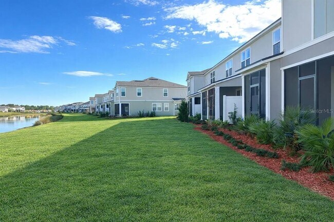 Building Photo - 470 Redbud Rd