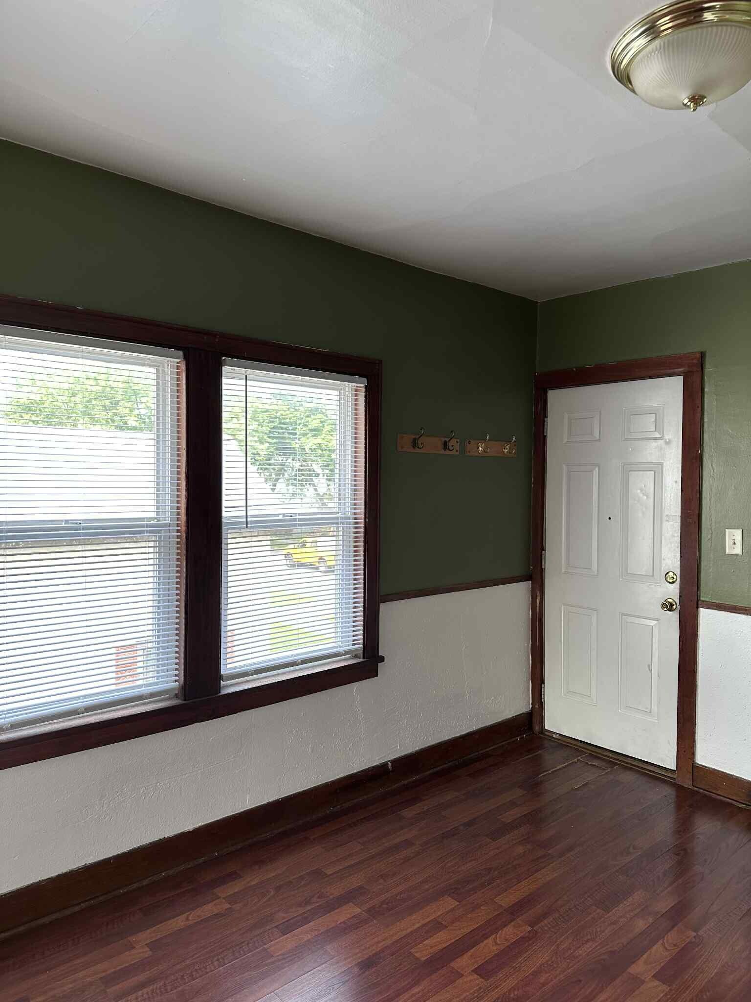 Kitchen Entry - 322 S 9th St