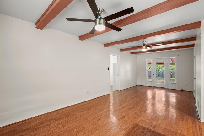 Building Photo - 5103 Orleans Ct
