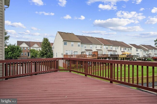 Building Photo - 6147 Early Autumn Dr