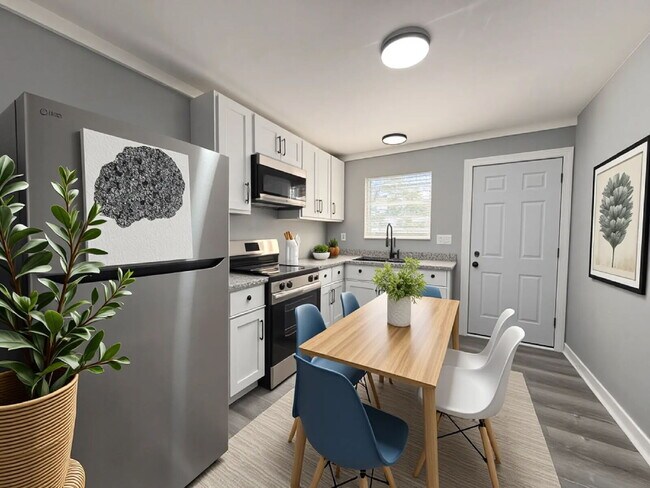 Building Photo - 1/2 off one month!!!  Call for details, Section 8!!! Charming 2-Bed Sanctuary in Huntsville – Coz...