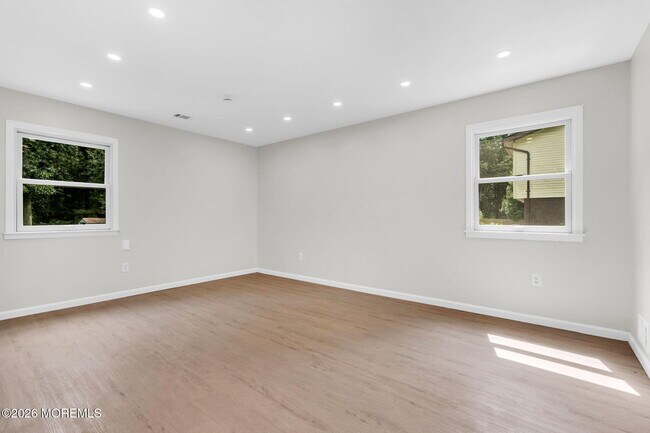 Building Photo - 875 Bowman Rd