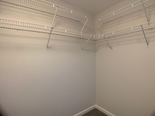 Building Photo - Remodeled Beautiful Progress Ridge Town home! 2 Bedrooms 2 Baths, 1628 Sq. Ft.