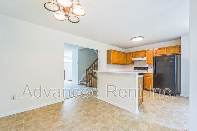 Building Photo - 8942 Quail Run Dr