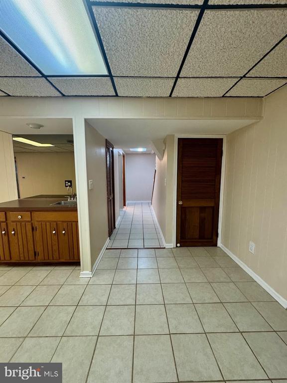 Building Photo - 20333 Pleasant Ridge Dr